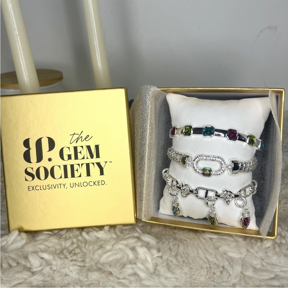 BP Gem Society Holiday Stack 2025 Jingle Gem Glow Silver Plating St60094